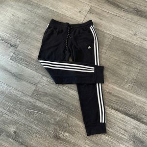 Adidas standard pants, size M